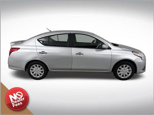 2016 Nissan Versa 1.6 SV