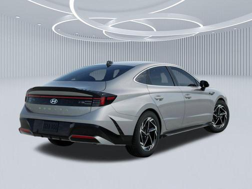 2026 Hyundai SONATA SEL