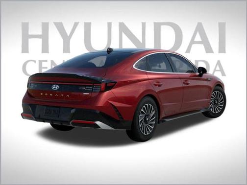 2025 Hyundai SONATA Hybrid Limited