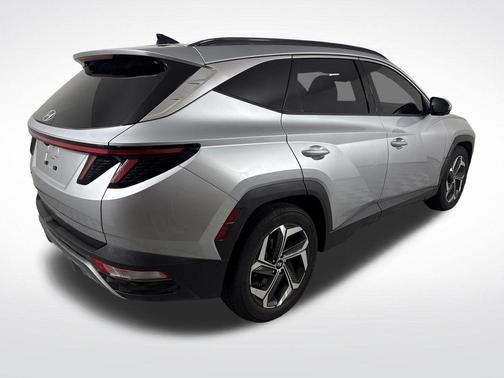 Shimmering Silver 2022 Hyundai TUCSON Limited
