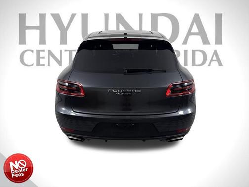 2018 Porsche Macan Base