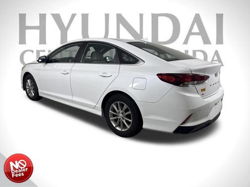 2018 Hyundai SONATA SE
