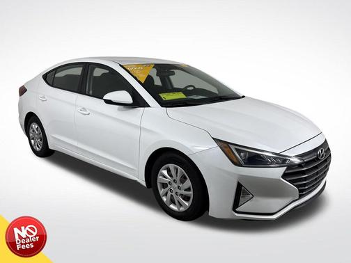 Quartz White Pearl 2019 Hyundai ELANTRA SE