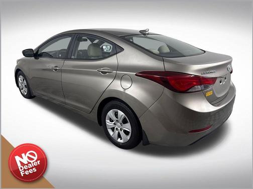 Desert Bronze 2016 Hyundai ELANTRA SE