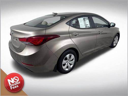 Desert Bronze 2016 Hyundai ELANTRA SE