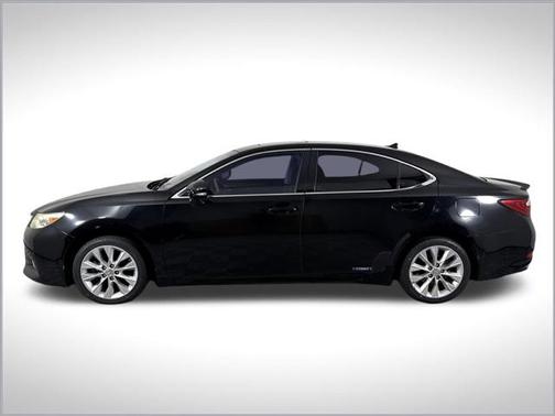 2014 Lexus ES 300h Base