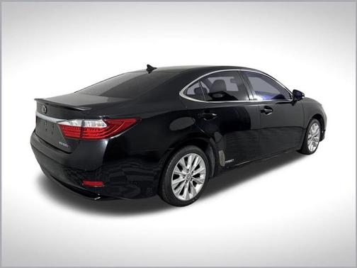 2014 Lexus ES 300h Base