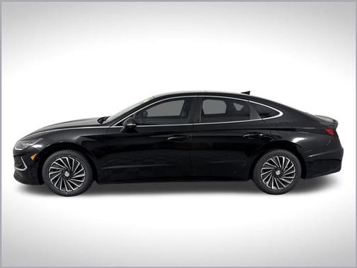 2022 Hyundai SONATA Hybrid Limited