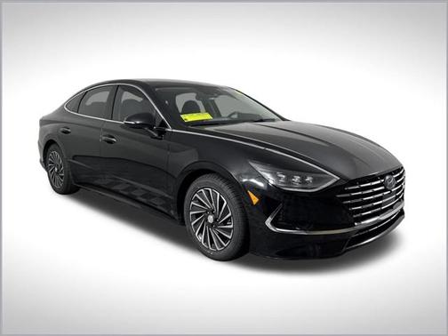 2022 Hyundai SONATA Hybrid Limited