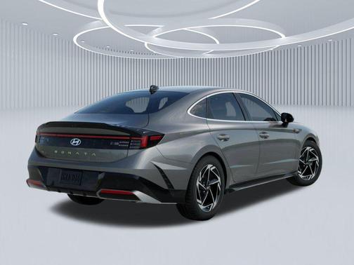 2026 Hyundai SONATA SEL