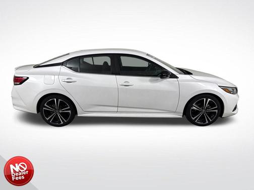 Aspen White TriCoat Pearl 2022 Nissan Sentra SR