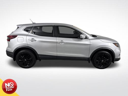 2022 Nissan Rogue Sport S