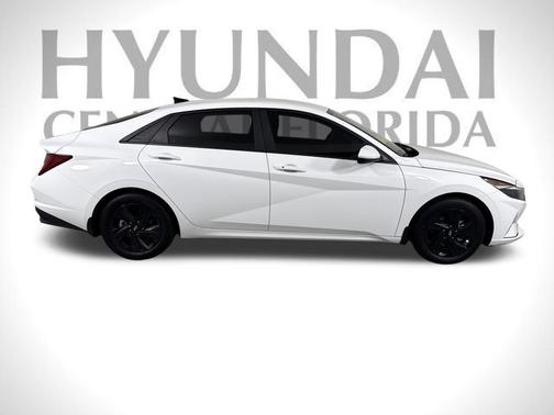 2023 Hyundai ELANTRA HEV Blue