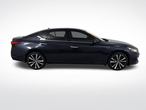 2019 Nissan Altima 2.5 Platinum