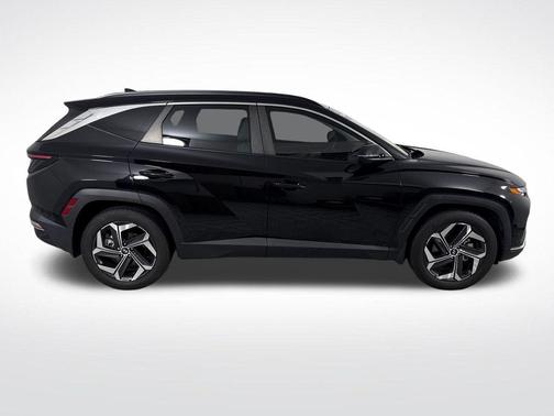 Phantom Black 2023 Hyundai TUCSON SEL
