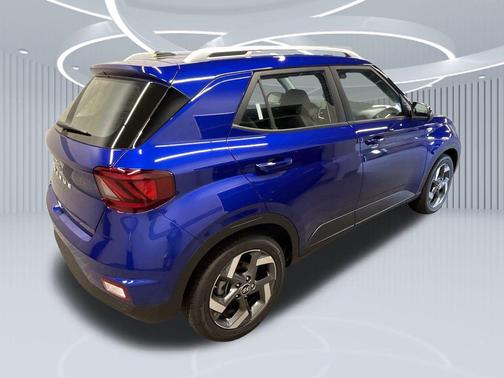 2025 Hyundai VENUE Limited
