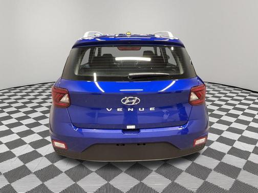 2025 Hyundai VENUE Limited