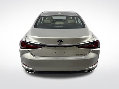 2021 Lexus ES 350 Base
