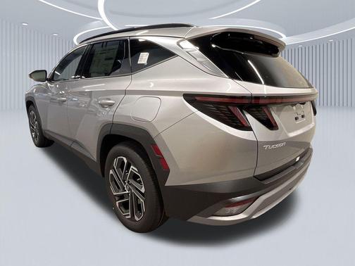 Shimmering Silver 2026 Hyundai TUCSON Limited