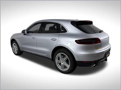2017 Porsche Macan Base