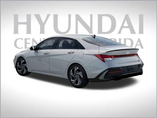 2025 Hyundai ELANTRA Sport
