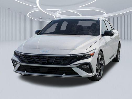 2025 Hyundai ELANTRA HEV SEL Sport