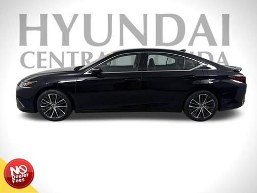 2024 Lexus ES 300h Base