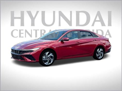 2025 Hyundai ELANTRA Limited