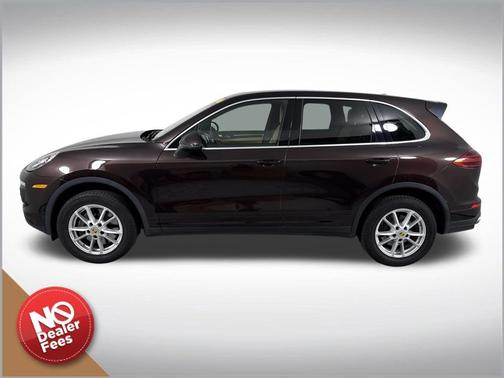 Mahogany Metallic 2016 Porsche Cayenne Cayenne