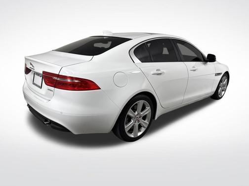 2018 Jaguar XE 25t Premium