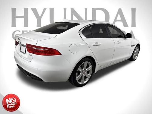 2018 Jaguar XE 25t Premium