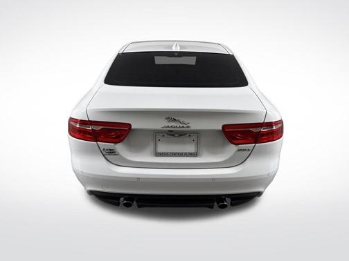 2018 Jaguar XE 25t Premium