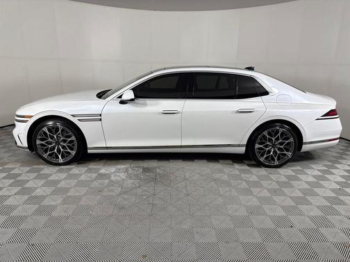 2024 Genesis G90 3.5T e-SC AWD