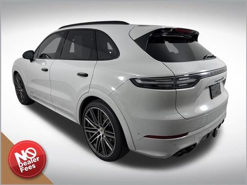 2023 Porsche Cayenne GTS