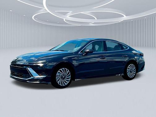 2025 Hyundai SONATA Hybrid SE