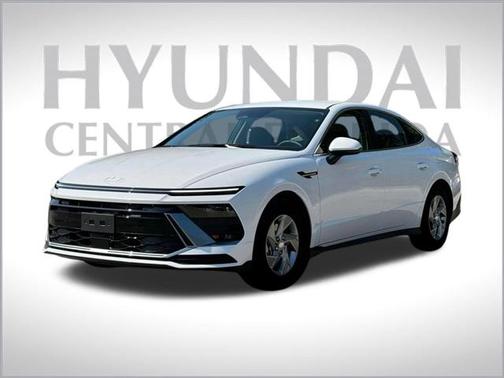 2025 Hyundai SONATA SE