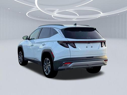 Creamy White Pearl 2026 Hyundai TUCSON Hybrid Limited