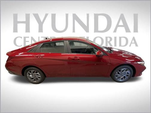 2025 Hyundai ELANTRA Sport