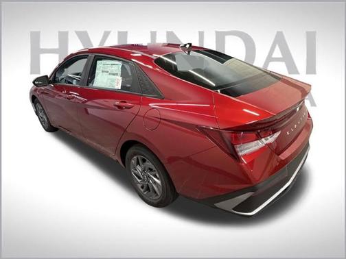 2025 Hyundai ELANTRA Sport