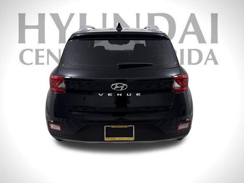 2022 Hyundai VENUE SEL