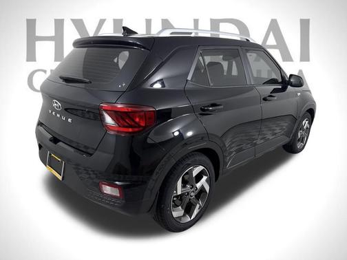 2022 Hyundai VENUE SEL