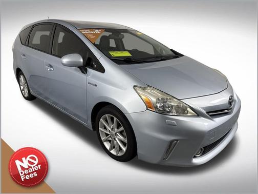 2012 Toyota Prius v Five