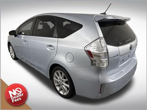 2012 Toyota Prius v Five