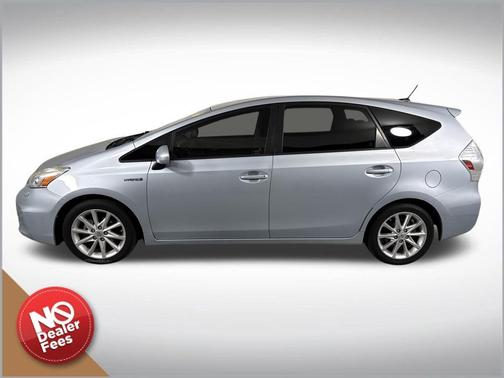 2012 Toyota Prius v Five