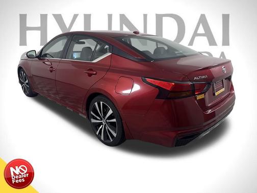 2020 Nissan Altima SR FWD