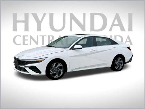 2025 Hyundai ELANTRA SEL