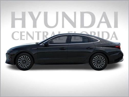 2025 Hyundai SONATA Hybrid Limited