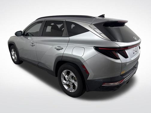 Shimmering Silver 2022 Hyundai TUCSON SEL