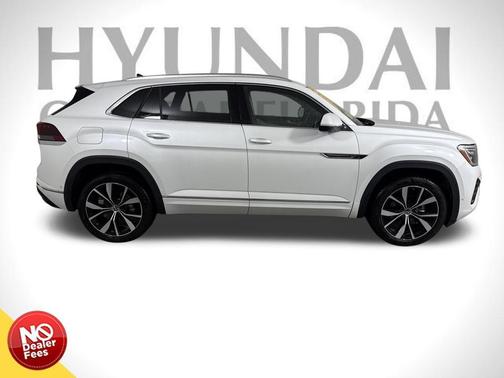 2024 Volkswagen Atlas Cross Sport 2.0T SEL Premium