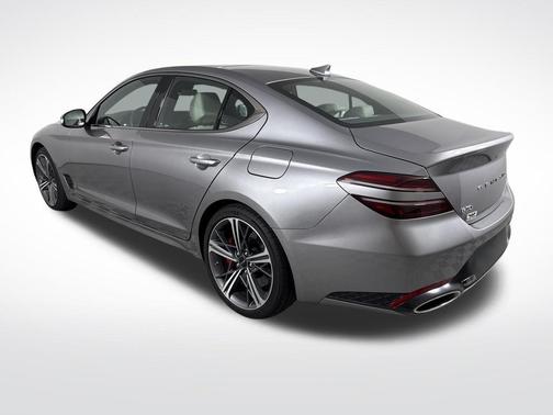 2025 Genesis G70 2.5T RWD